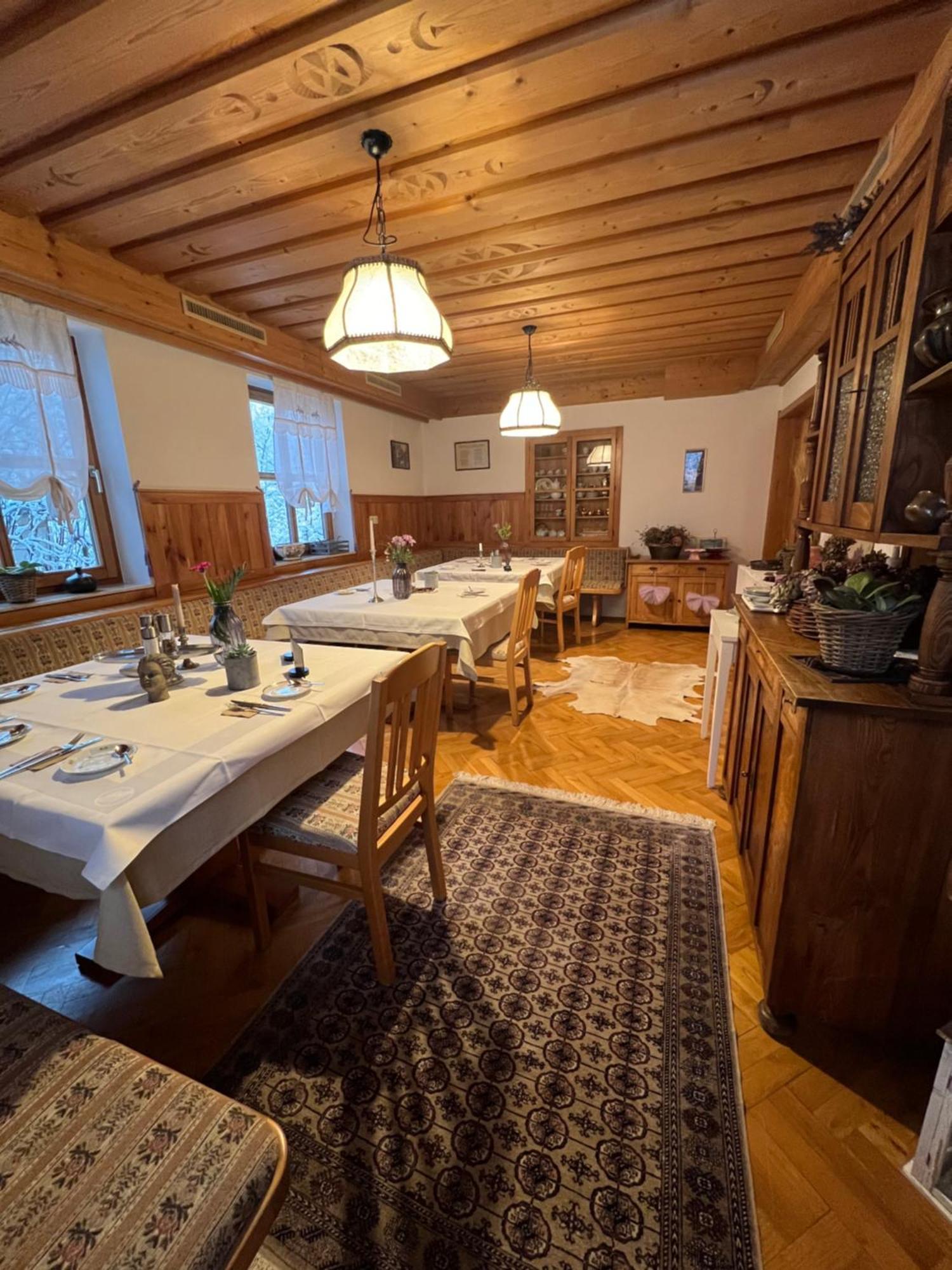 Pension Villa Blumegg Hermagor-Pressegger See Exteriör bild